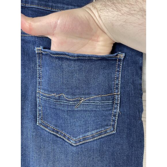 Soho New York & Company Shorts Womens 14 Denim Frayed Hem Jean Casual Stretch - Picture 8 of 11